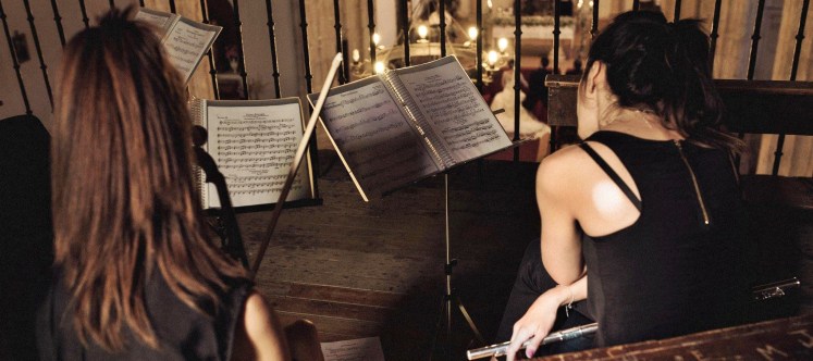 mery-y-yo-de-espaldas